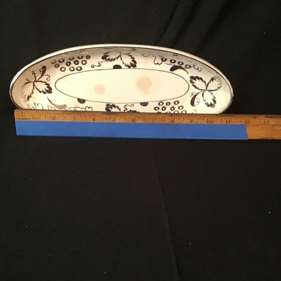 Vintage 2 piece Grays Pottery Porcelain Paint Silver & White Creamer & Server - Picture 11 of 13